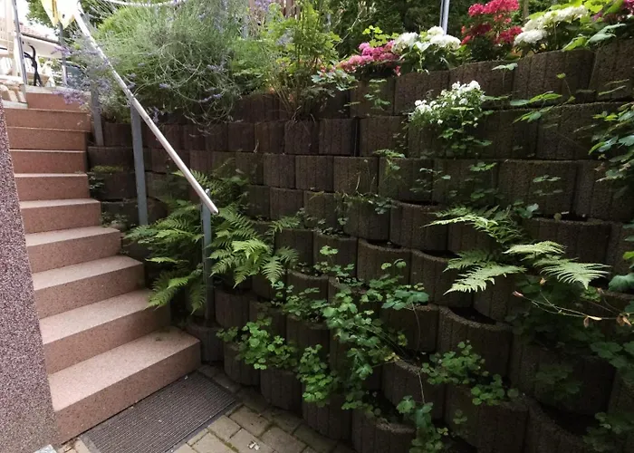 Apartament Monarchenhuegel In Seenaehe, Garten, Terrasse, Carport Mit Wallbox *