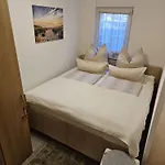 Monarchenhuegel In Seenaehe, Garten, Terrasse, Carport, Wallbox, Ebike Laden Apartman *